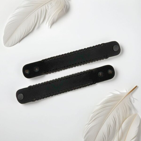 Pulsera ancha de cuero negro